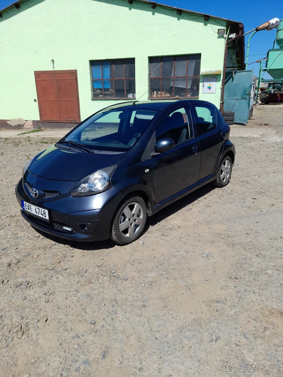 Toyota Aygo 1,0i automat