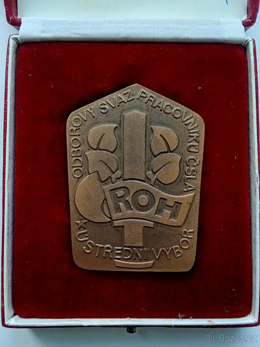 Medaile a odznak ROH
