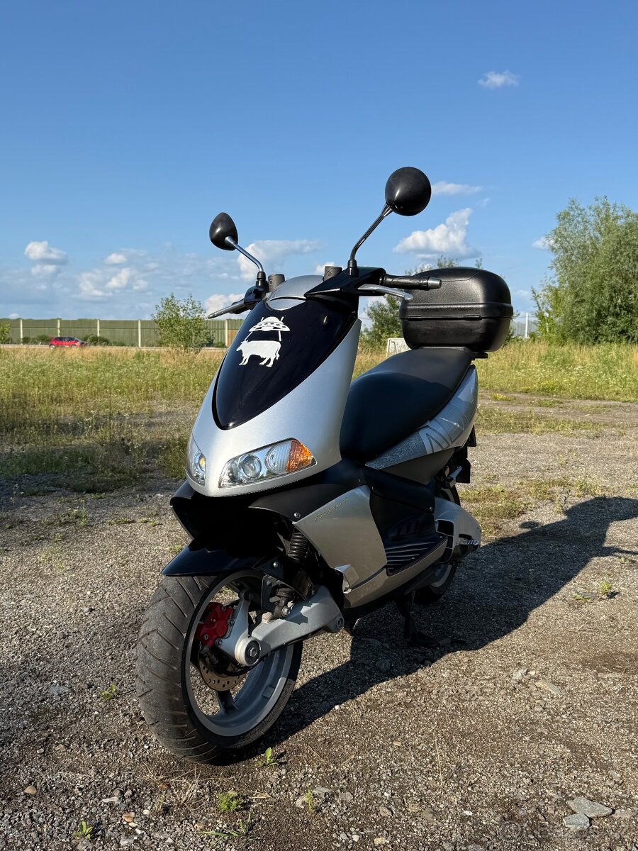 Aprilia Area 51