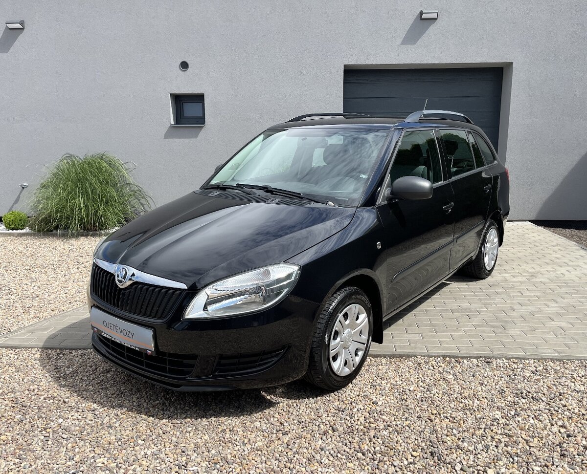 Škoda Fabia 2 Combi 1.2 HTP 51KW, Parkovací KAMERA