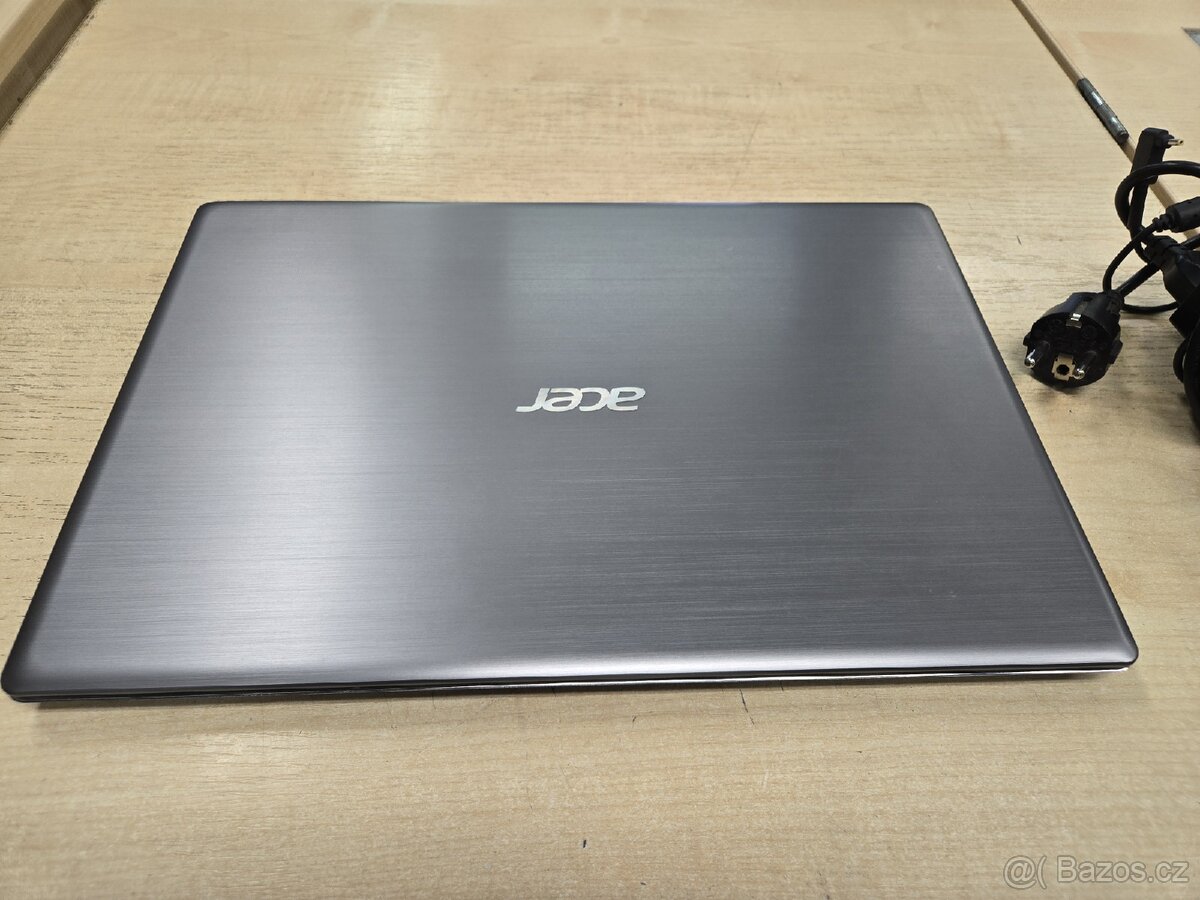 Notebook Acer Swift 3 (SF315-51-82QG)