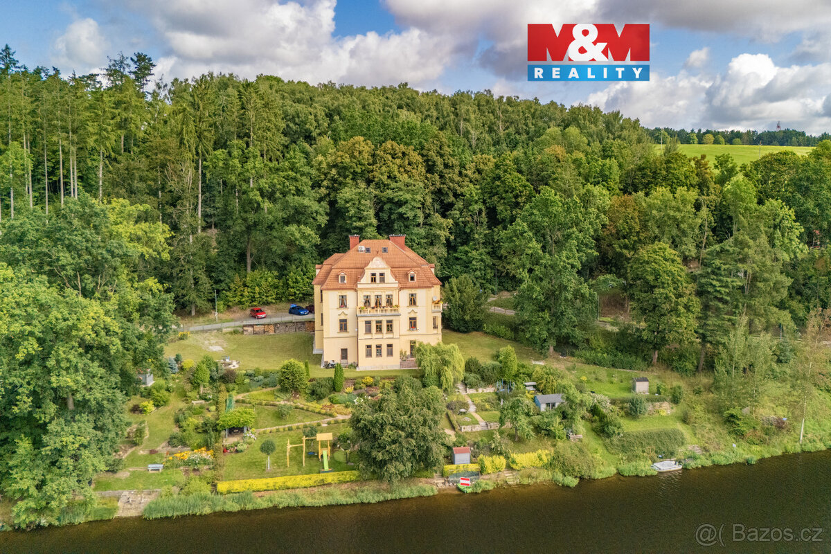 Prodej bytu 3+1, 118 m², Cheb, ul. Kachní kámen