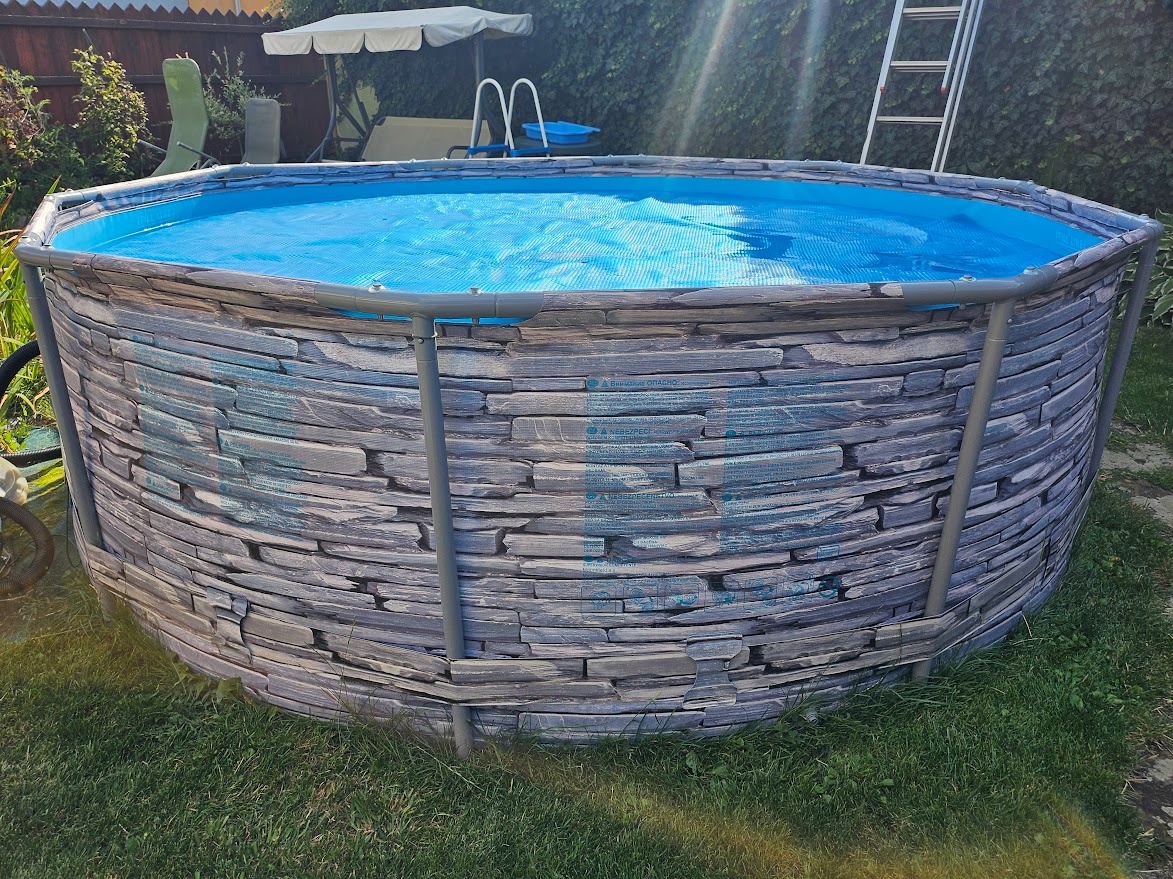 Prodám nadzemní bazén