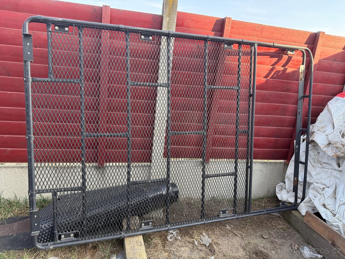 Expedični zahrádka, střešní nosič, příčníky Hummer H2