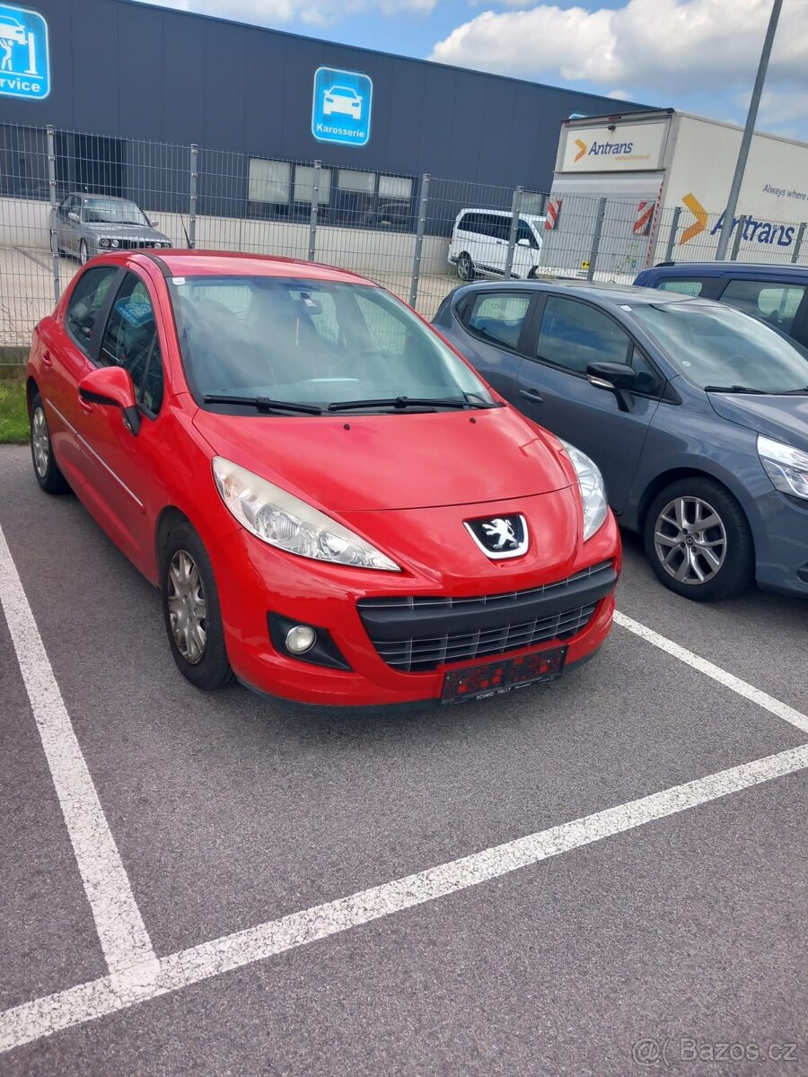 Peugeot 208 1.4i klima nove rozvody
