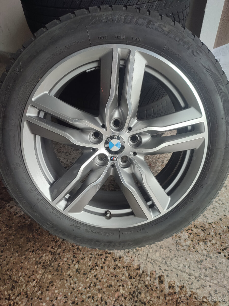 Alu kola originál BMW M 18 5x112, zimní pneu.