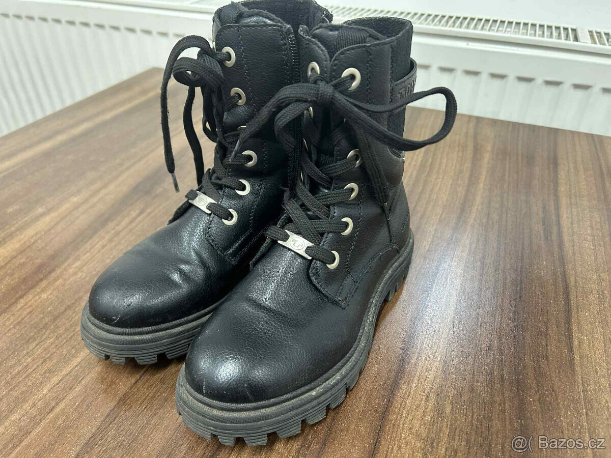 DÍVČÍ ZIMNÍ BOTY VEL.33