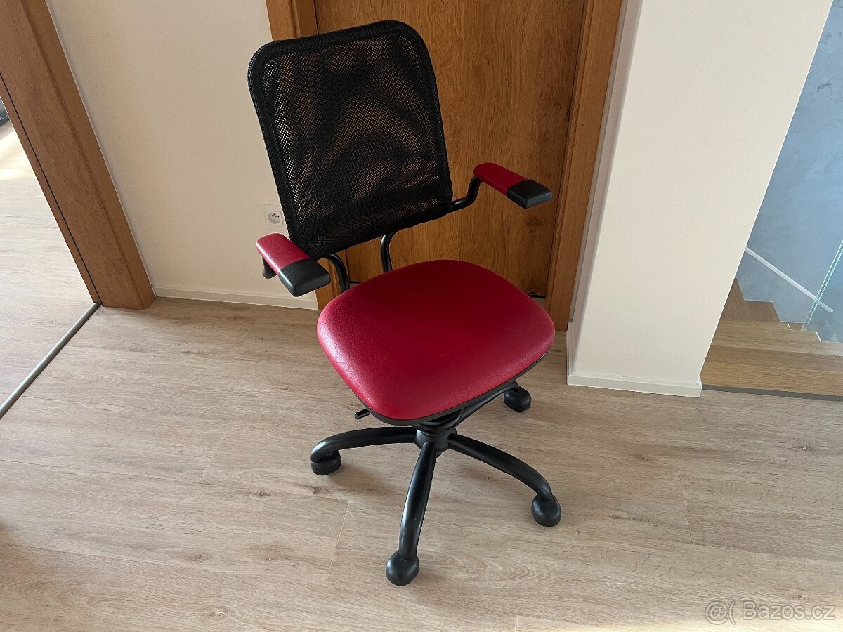 Kancelářská židle SpinaliS ERGONOMIC červená
