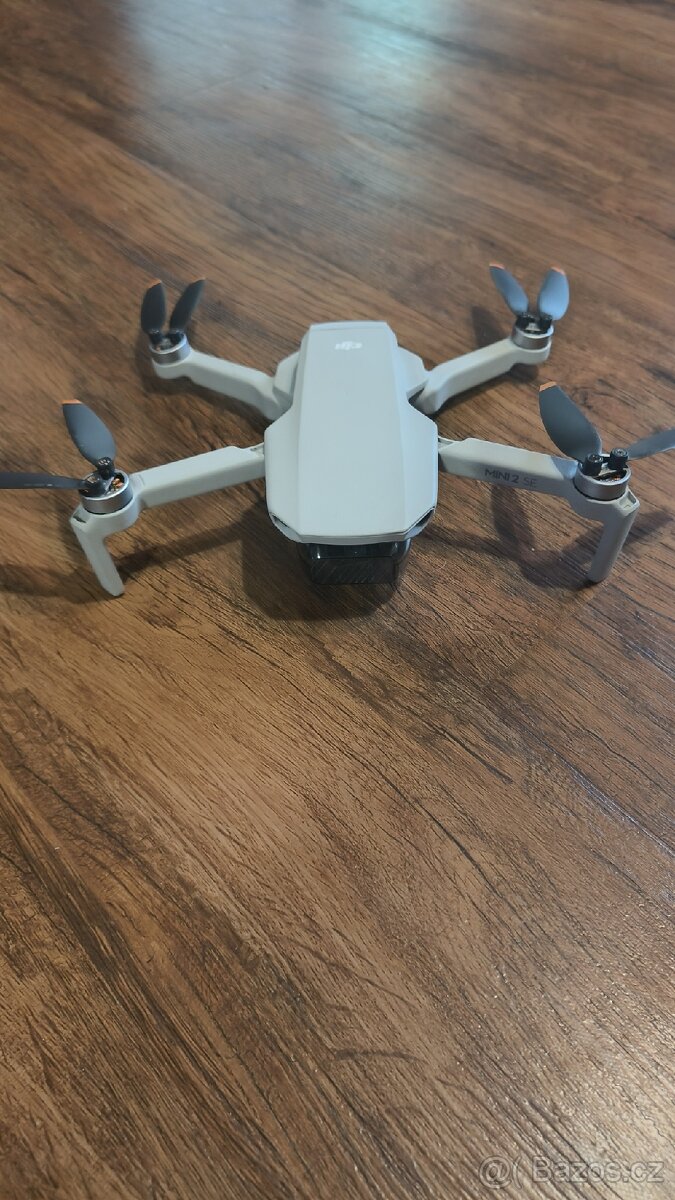 Dron Dji Mini 2 se