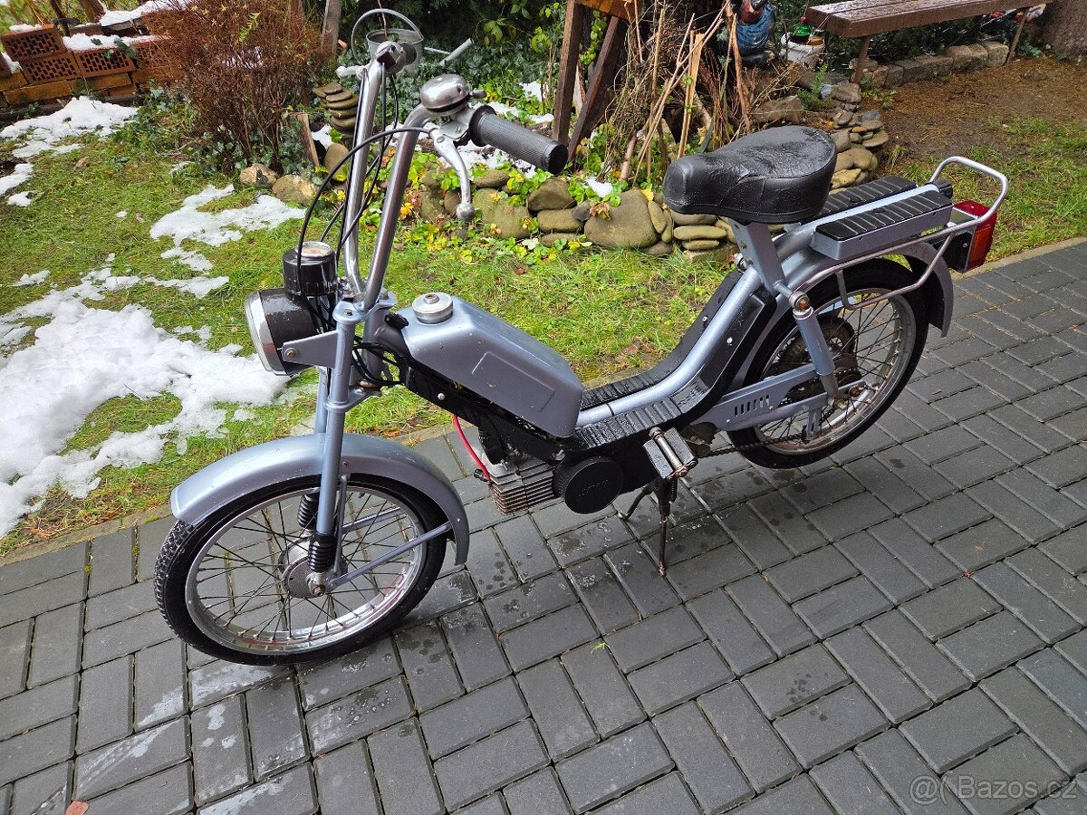 Babetta 210 s kartičkou, stříbrná 7.