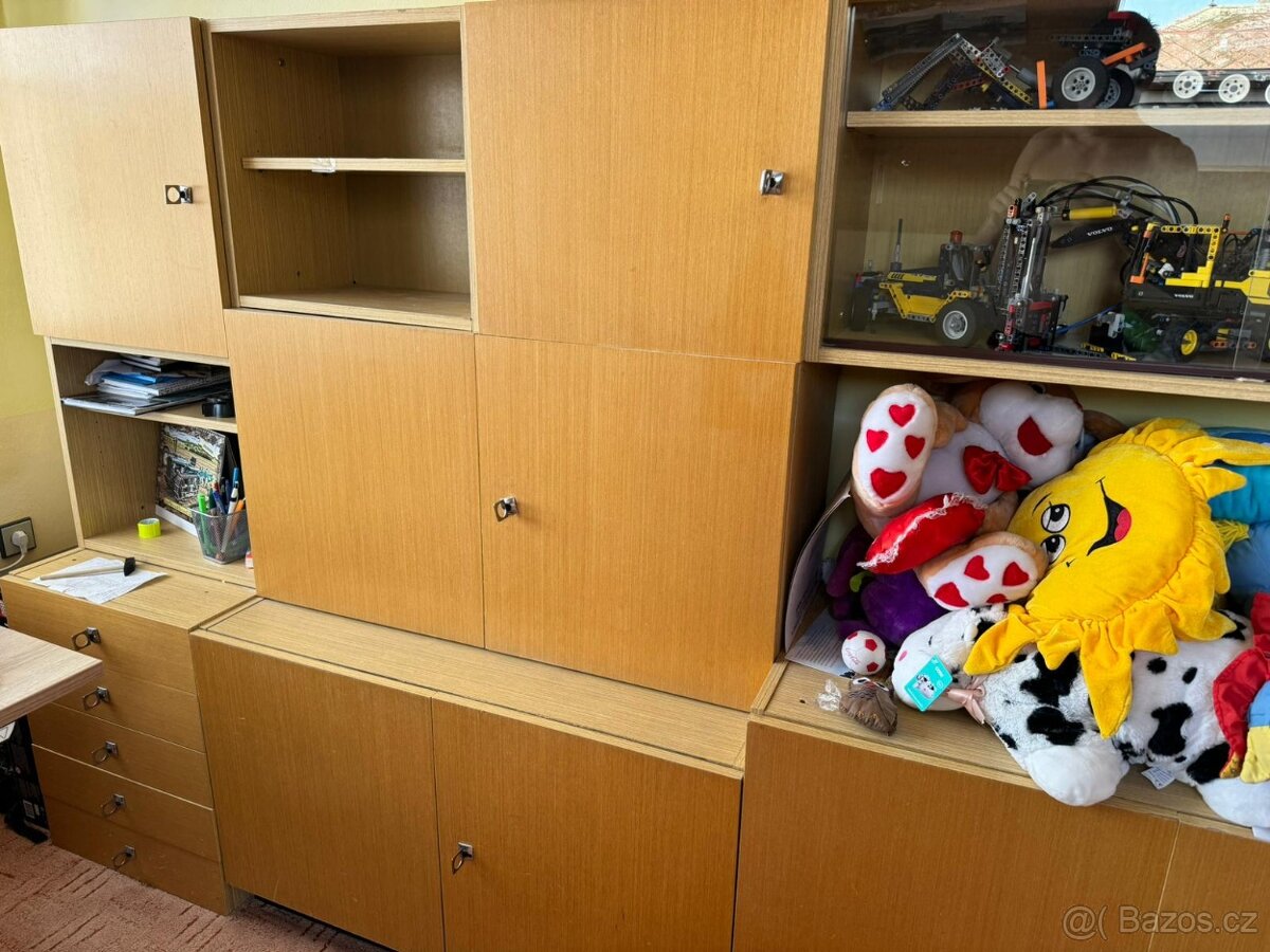 zařízení pokoje, stěna