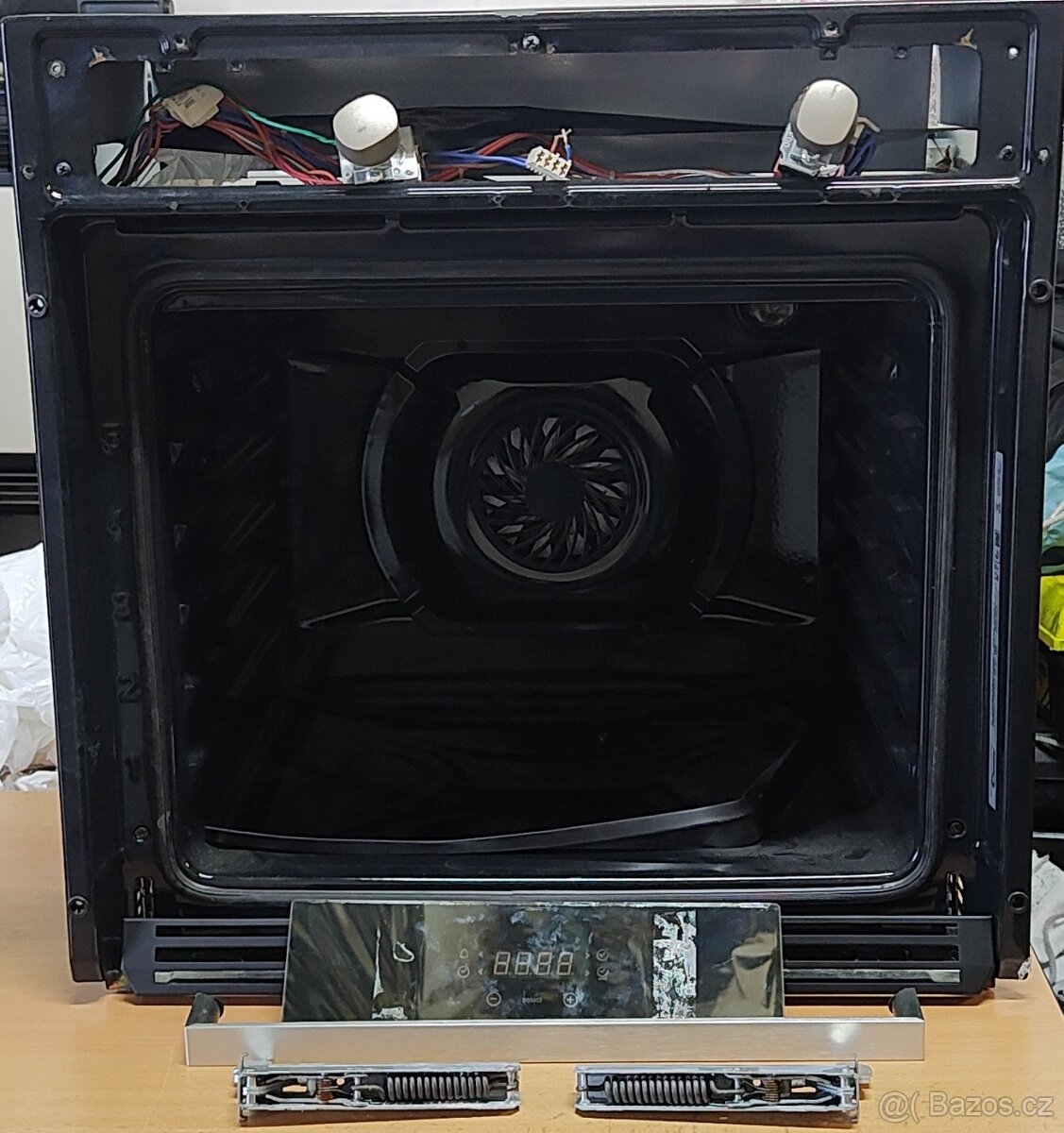 Vestavná trouba Candy FCS 605 X nekompletní