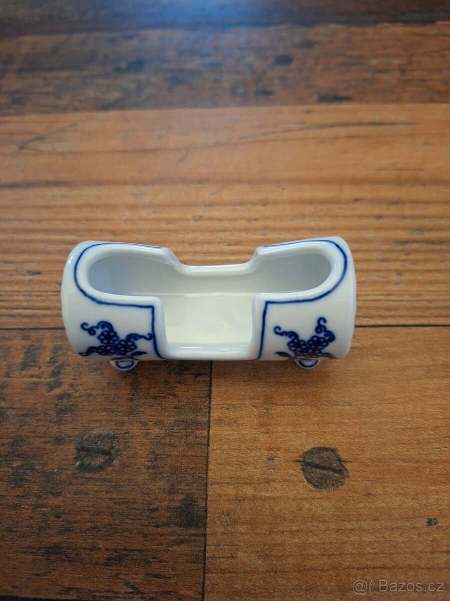 Cibulák - dóza na párátka