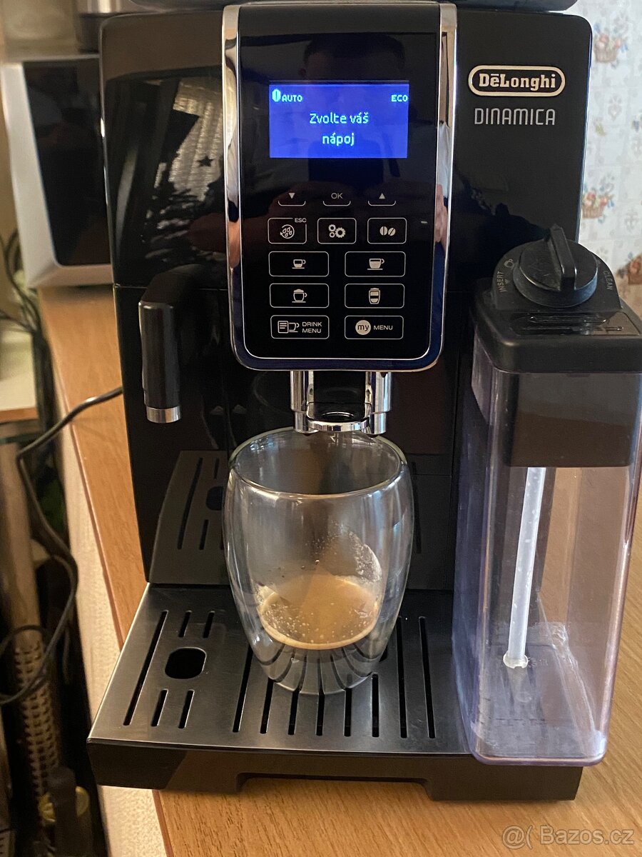 Automatický kávovar - De'Longhi Dinamica