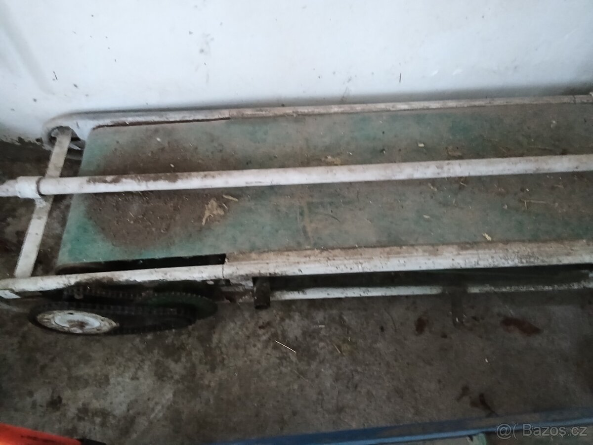 Prodám pásový dopravník