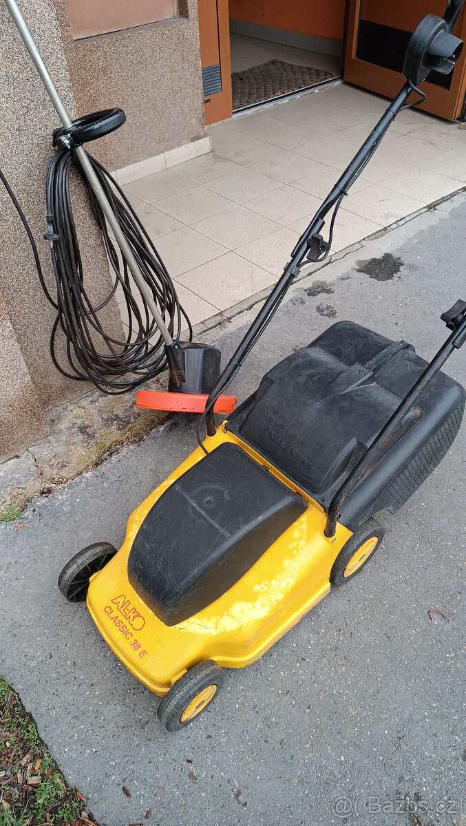 Elektrická sekačka + strunová sekačka