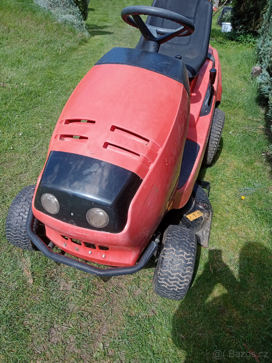 Prodám-zahradní traktor Dolmar 102-17 Hydro