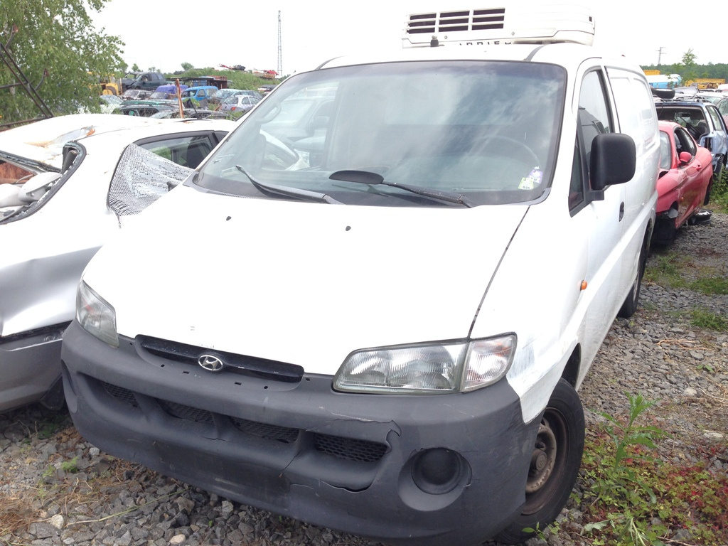 Hyundai H1 2,5D 73kW 2003 - na díly