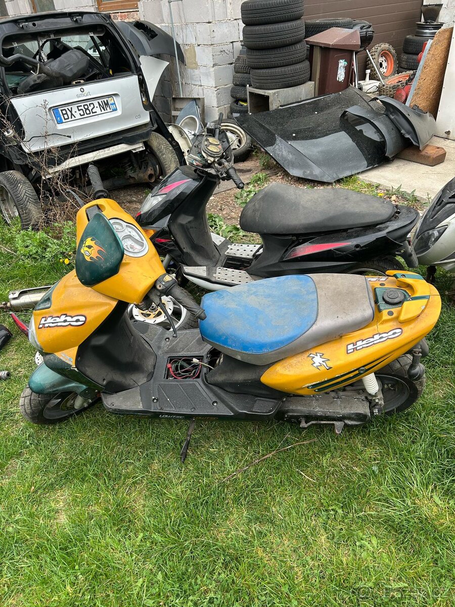 Skútr 4 kusy