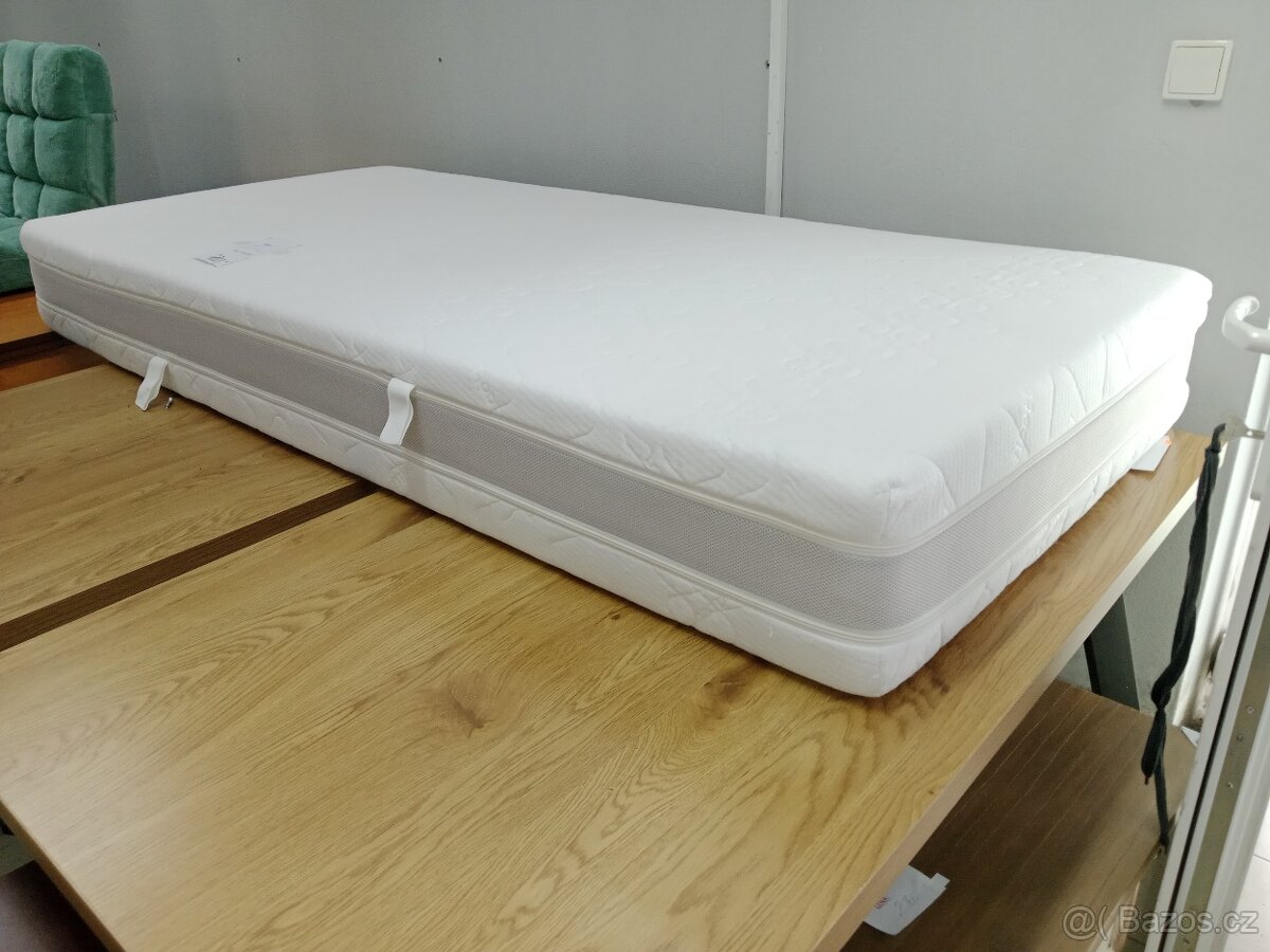 Matrace 90x200cm.
