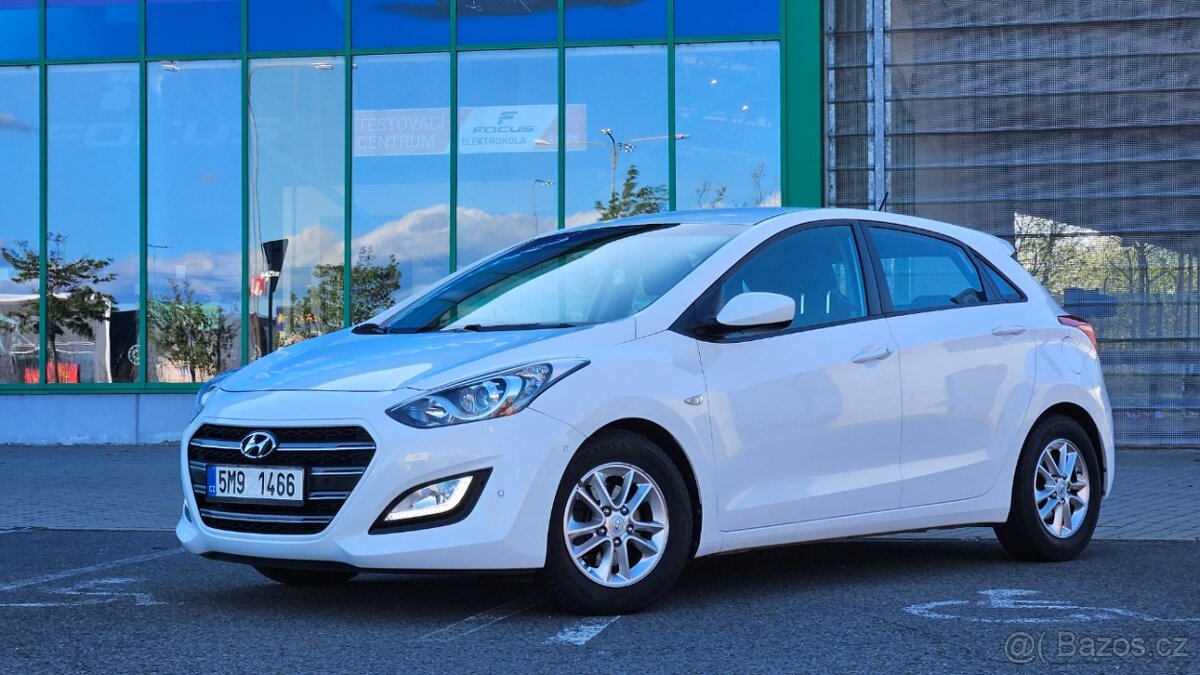 Hyundai i30 1,6 GDI 99kW jen 64.000km