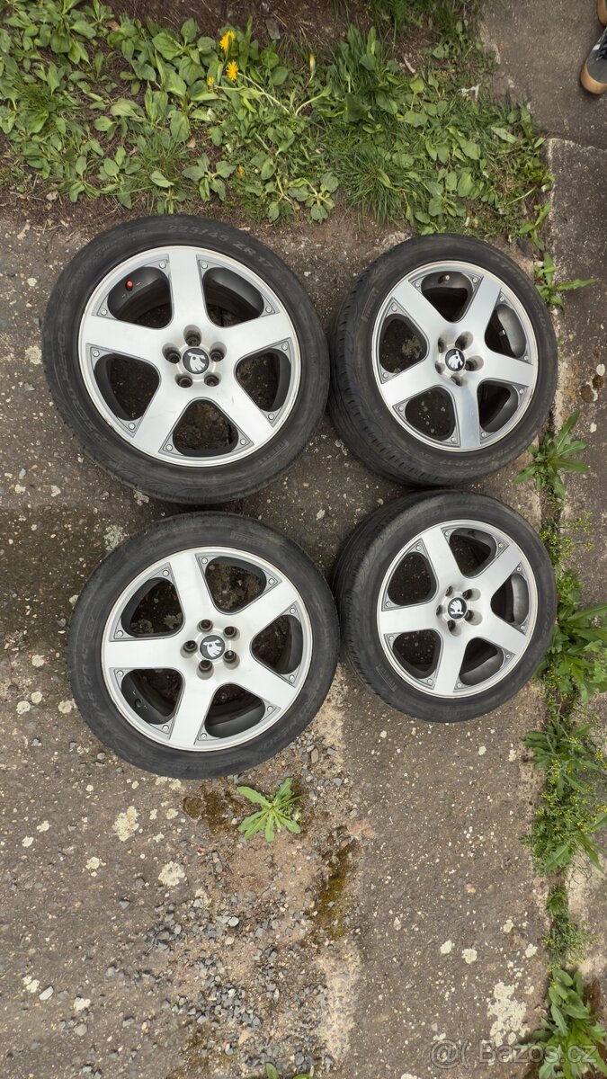 Alu kola 5x100 R17 Santa Monica originál + letní pneu