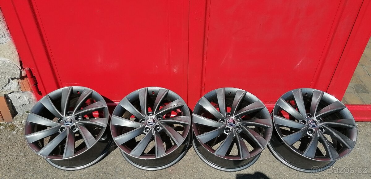 Alu kola 5X112 ,18,Superb 3 - TOP STAV