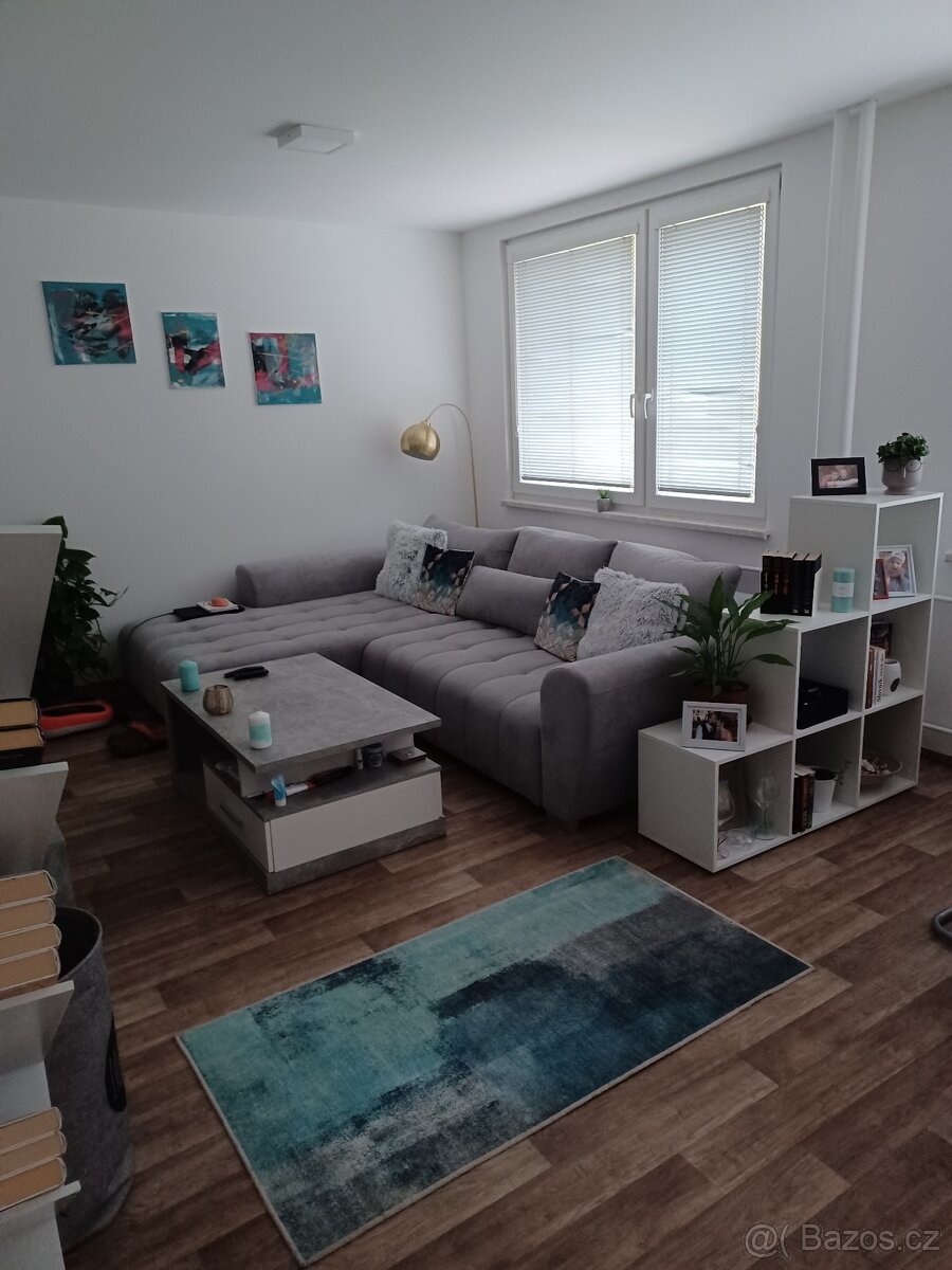 Pronájem zrekonstruovaného bytu 3+1 (76 m²) s balkonem