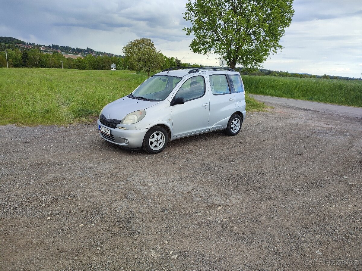 Toyota Yaris Verso 1.3 VVTi