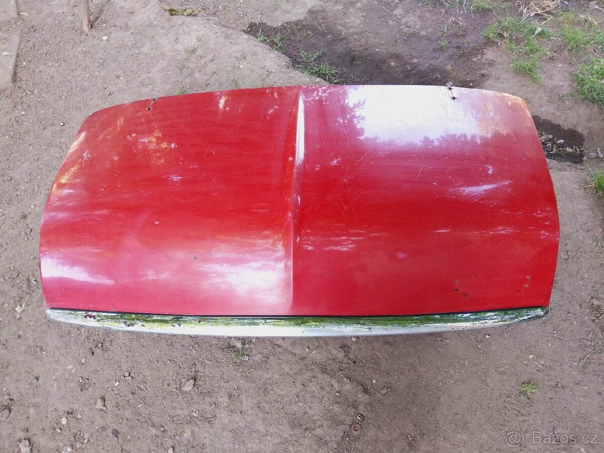 Zadní kapota ŠKODA 1000MB DELUXE