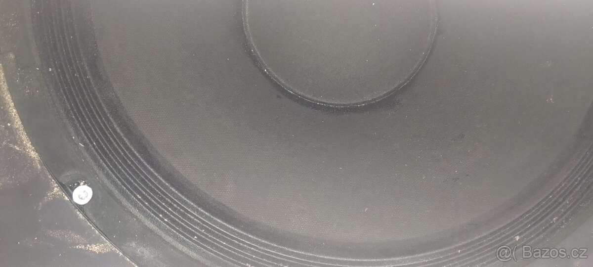 Subwoofer