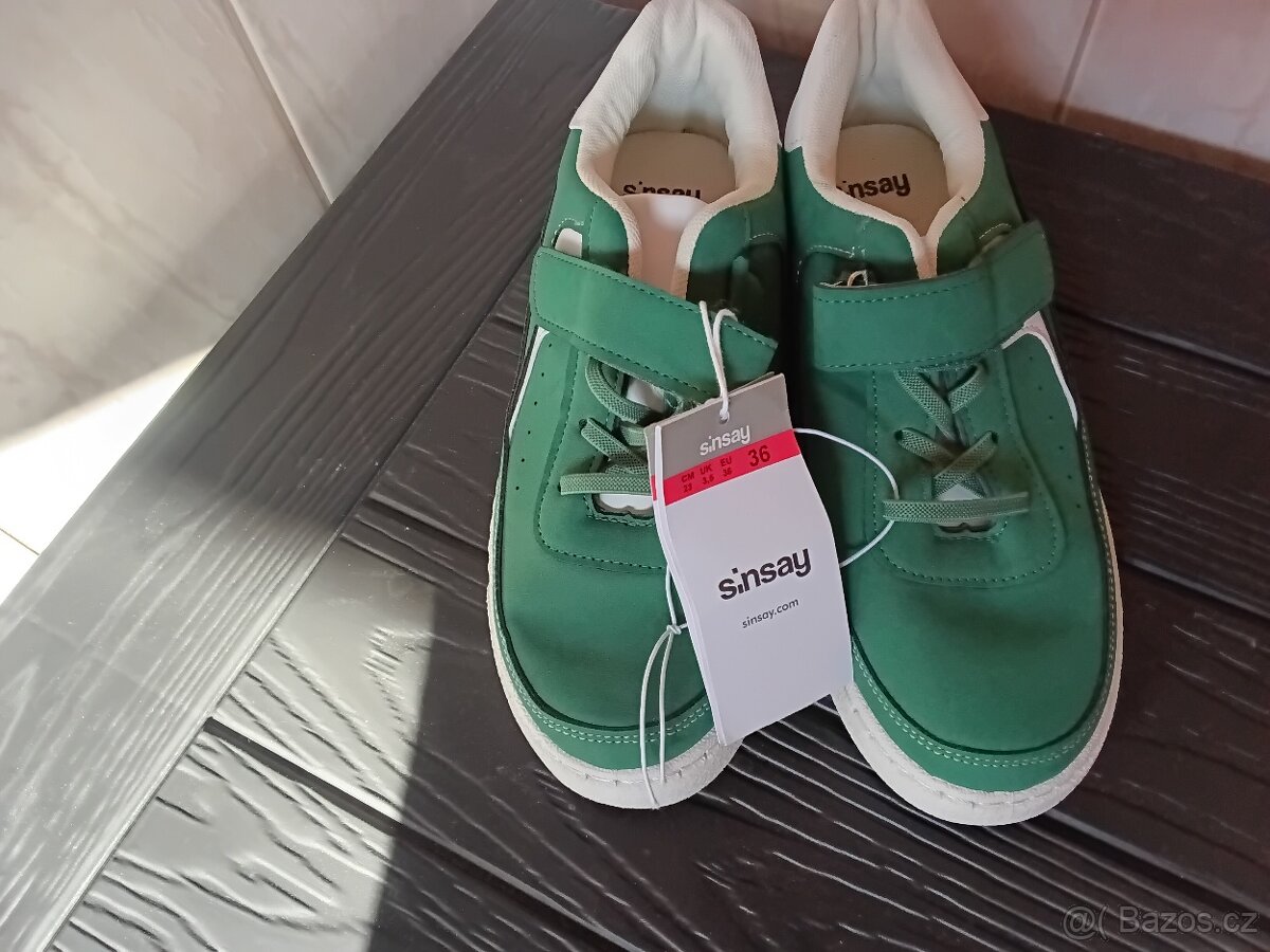 NOVE TENISKY 36 ZELENÉ SINSAY