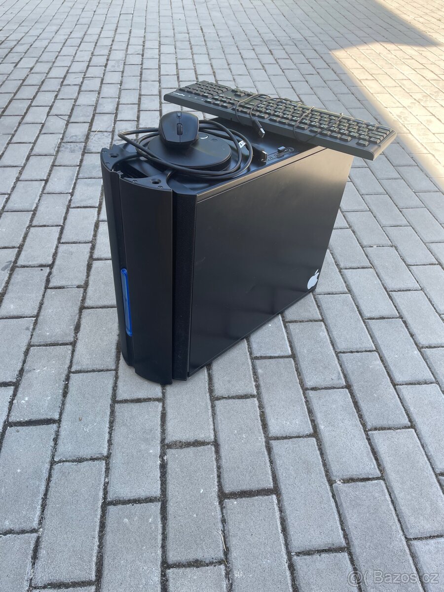 💻 Herní/střižný počítač i7, TOP stav + dárek
