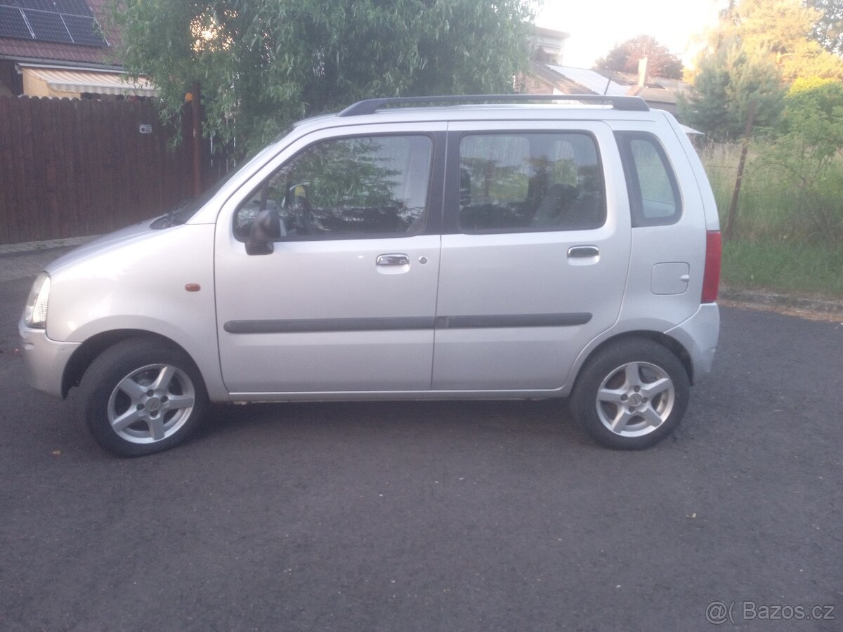 Opel Agila 1,2