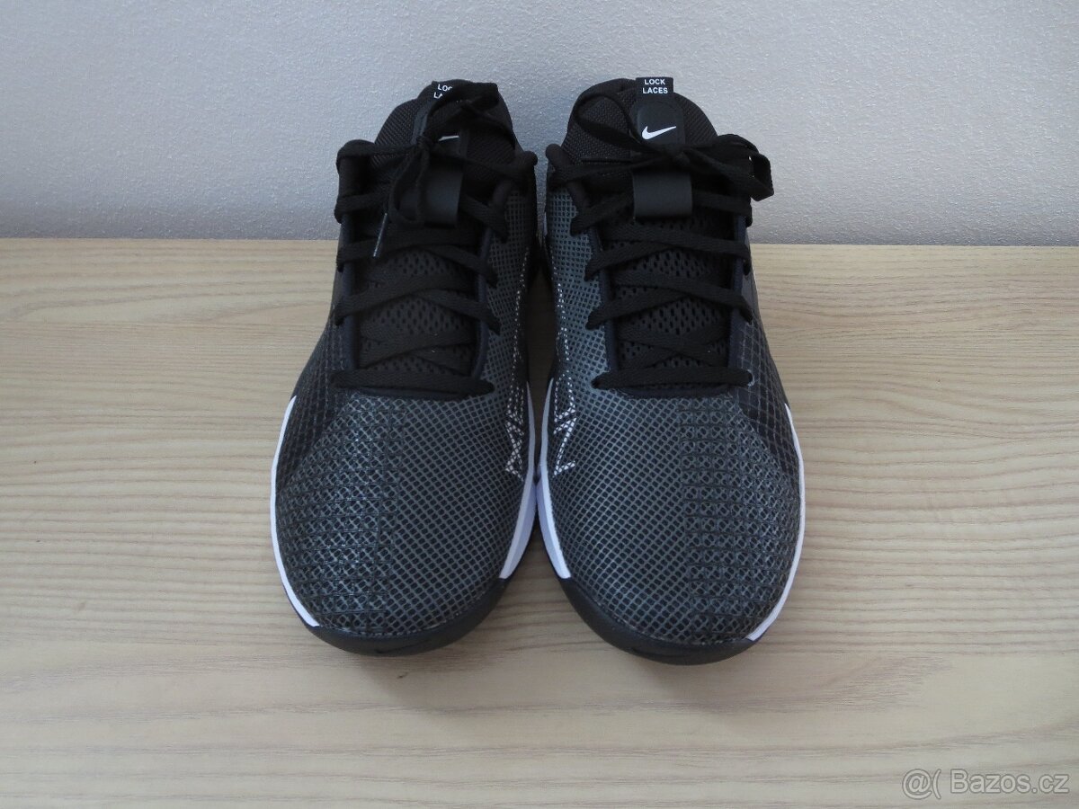 NIKE METCON 8 - pánská velikost 10 - EU 44.0