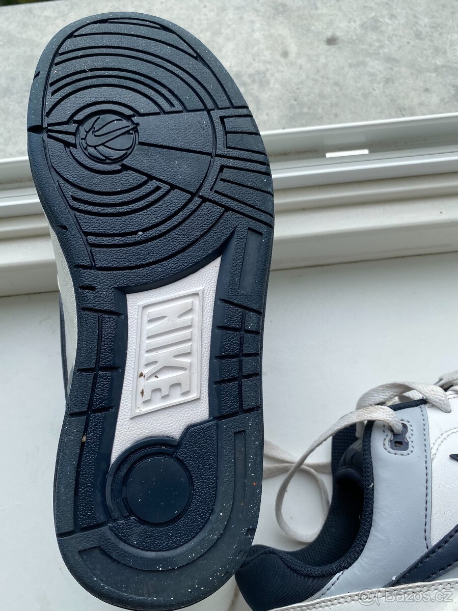 TENISKY NIKE