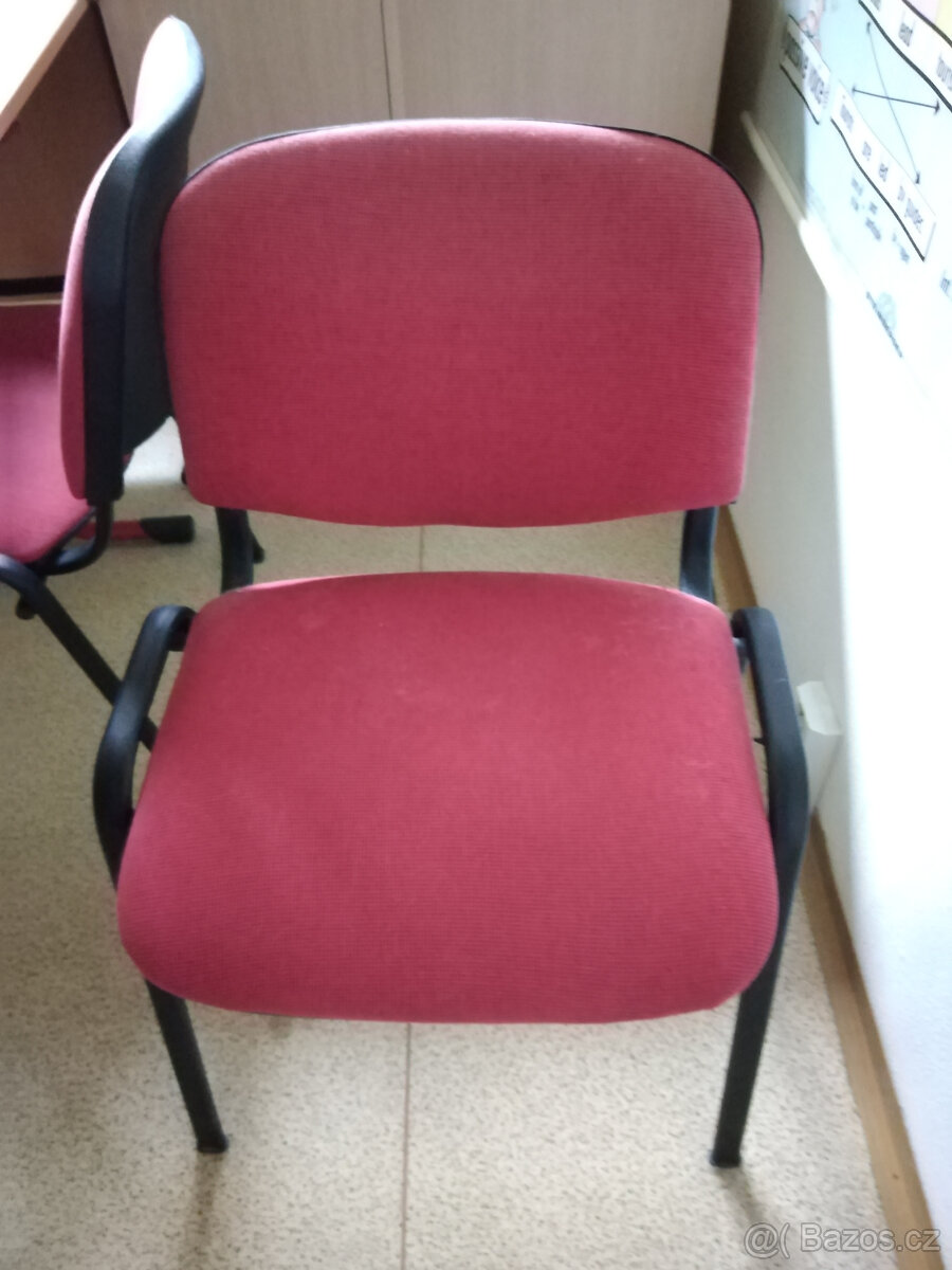 Čalouněná židle
