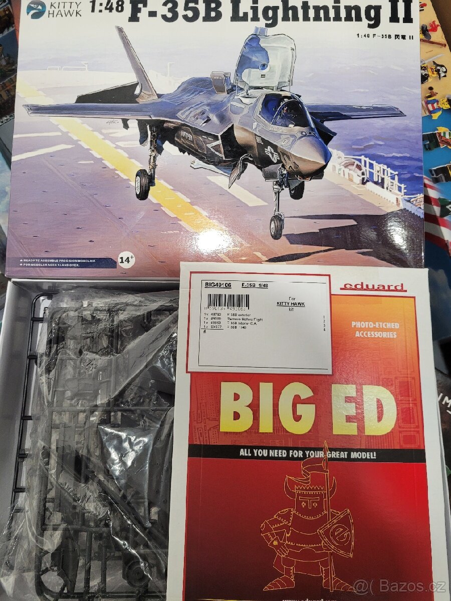 Plastikový model f-35