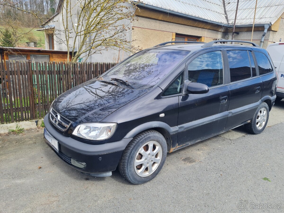 Opel Zafira 2.2.DTI 2003 vadná elektroinstalace