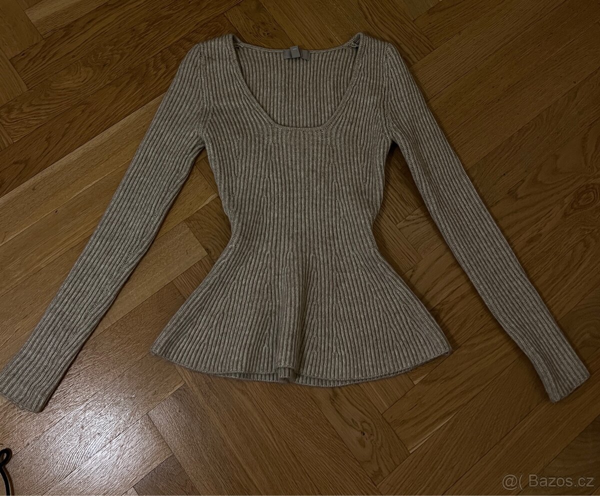 Svetr Zara