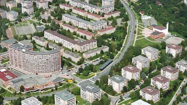 HLEDÁM: Byt 2+1 nebo 3+1 Zlín