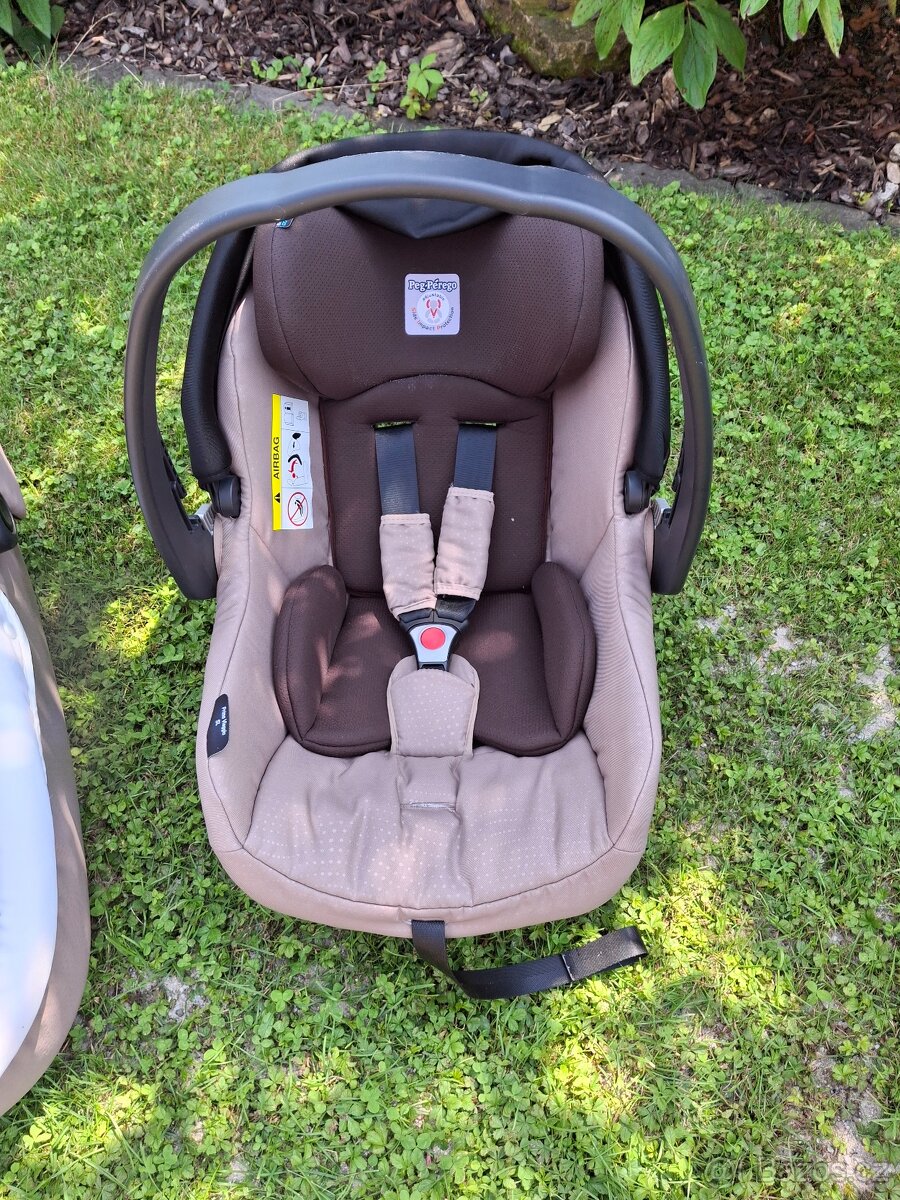 Autosedačka Peg Perego