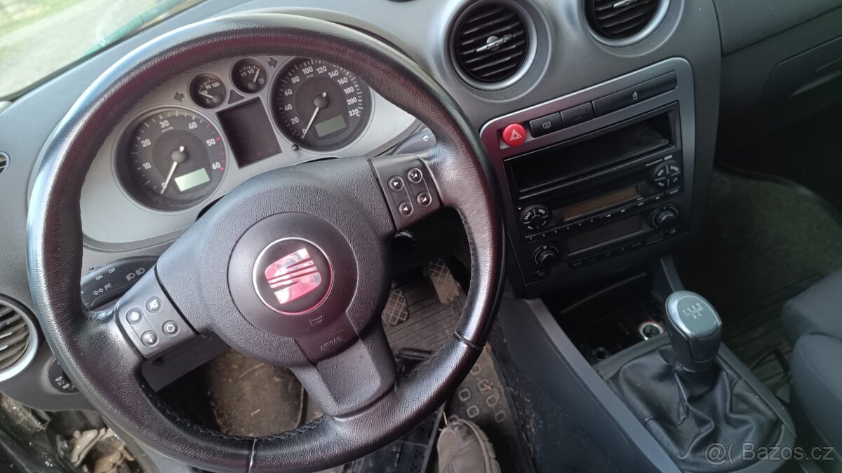 Kožený Multifunkční volant