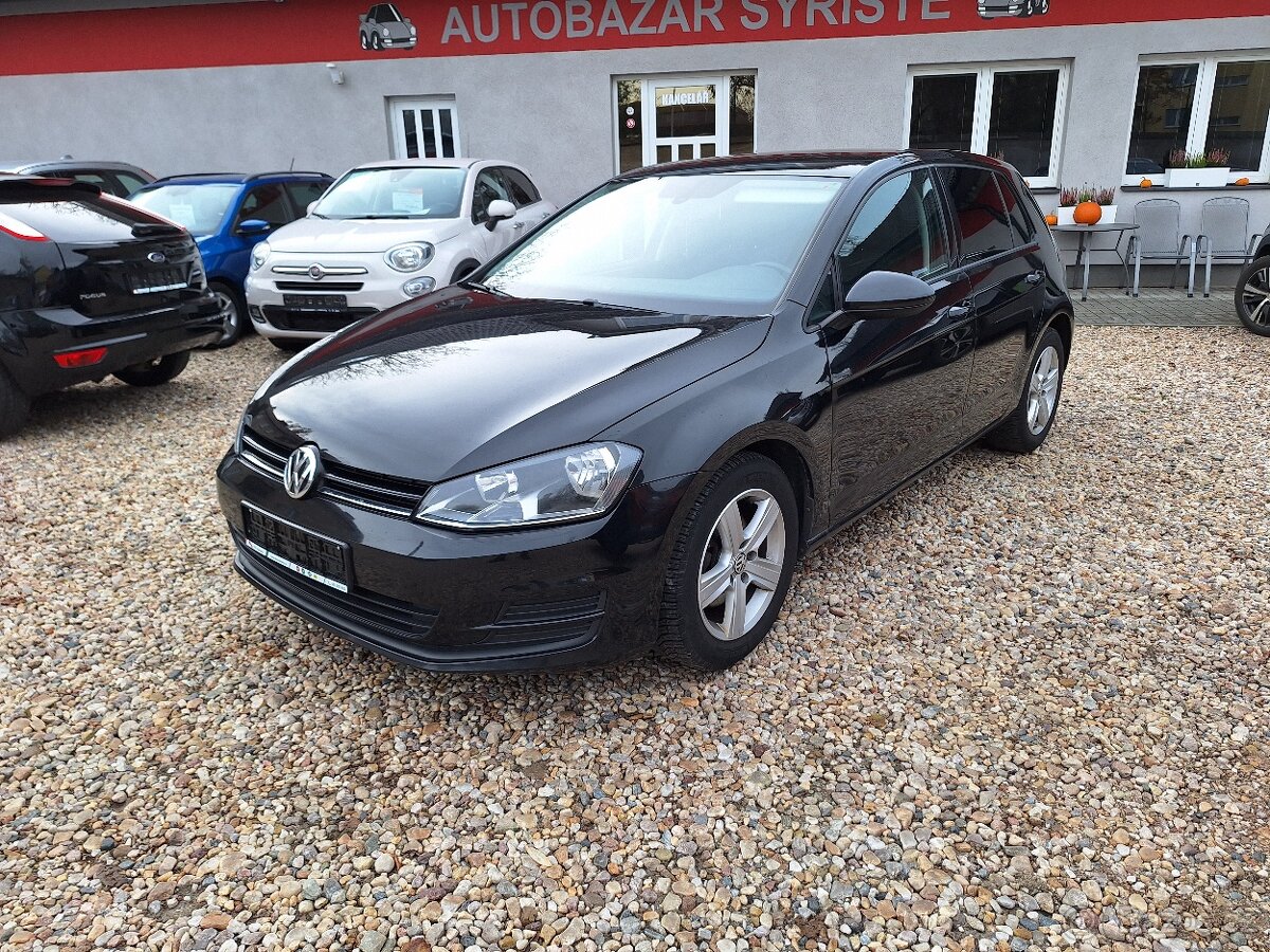 Volkswagen Golf VII 1.6 TDi 77KW Servisní kniha