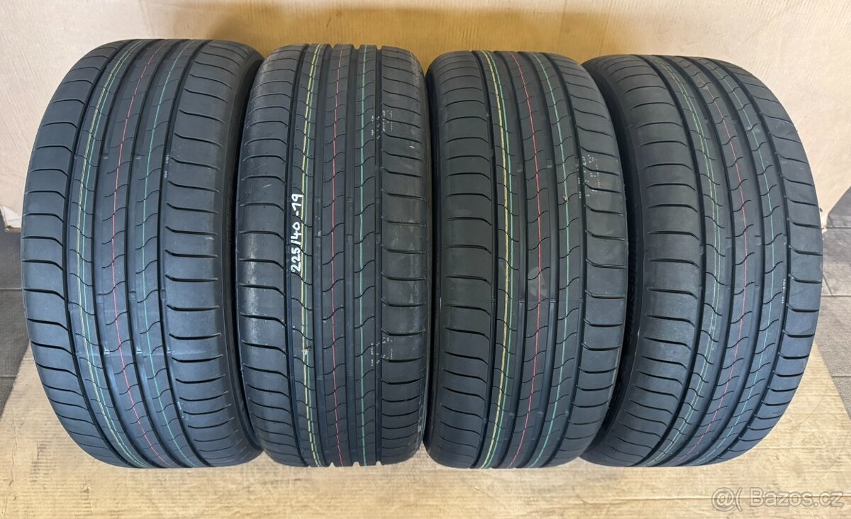 nové prémiové letní pneu 225/40-19 Bridgestone DOT 1225