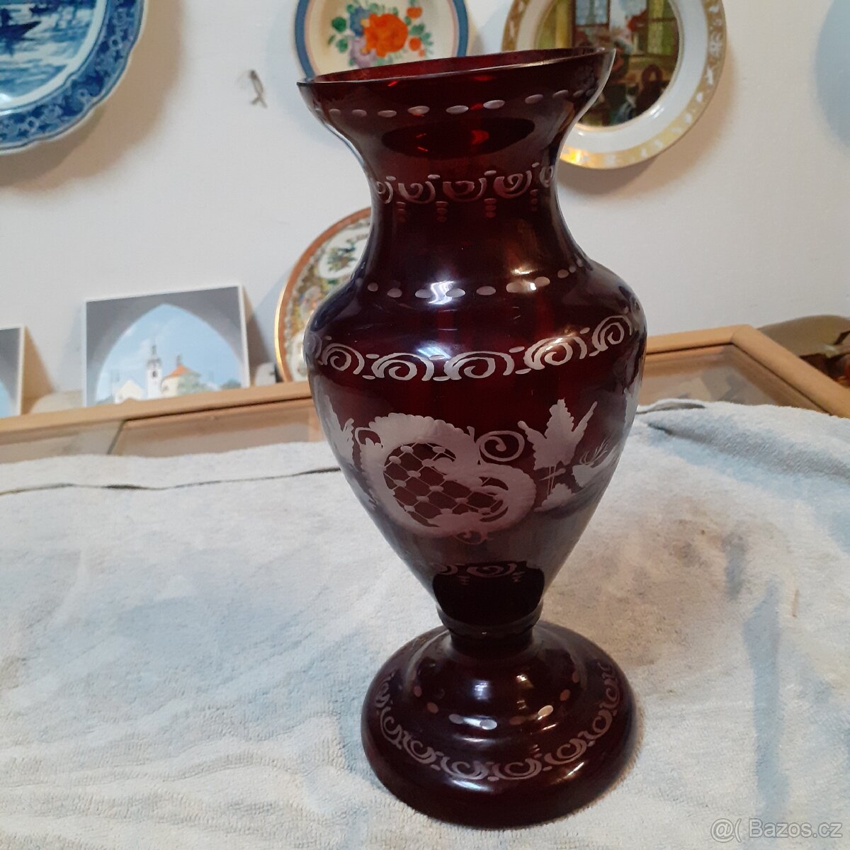 Starožitná skleněná váza Eggerman