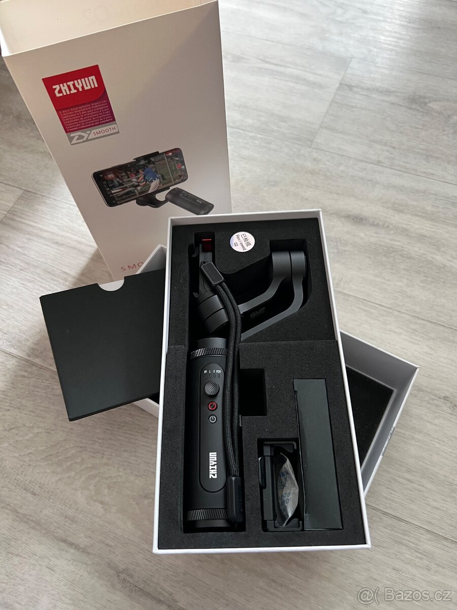 Stabilizator | Gimbal Zhiyun Smooth Q2