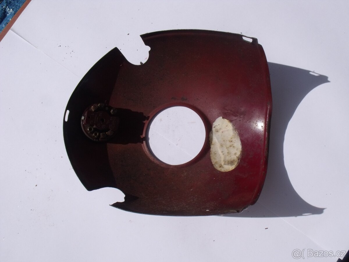 MASKA SVĚTLA HORNÍ JAWA-ČZ