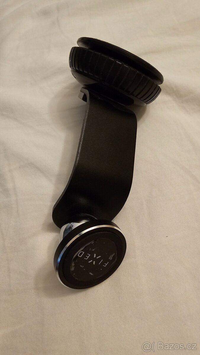 Magnetický držák na mobil FIXED