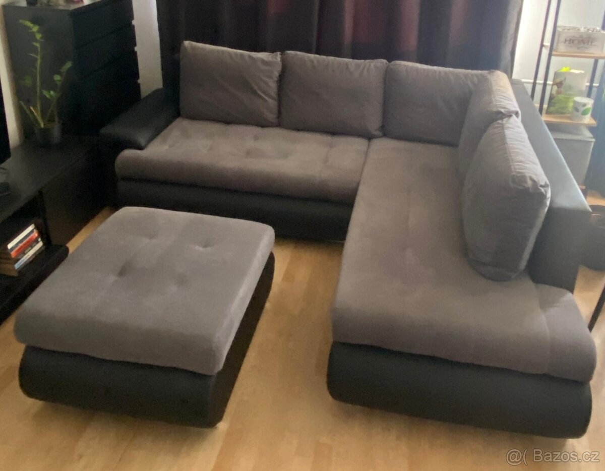 Prodám rozkládací gauč + taburet